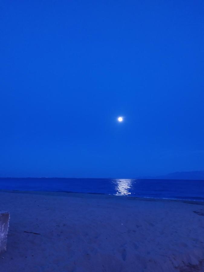 Aegean View Seaside Apartment カヴァラ エクステリア 写真
