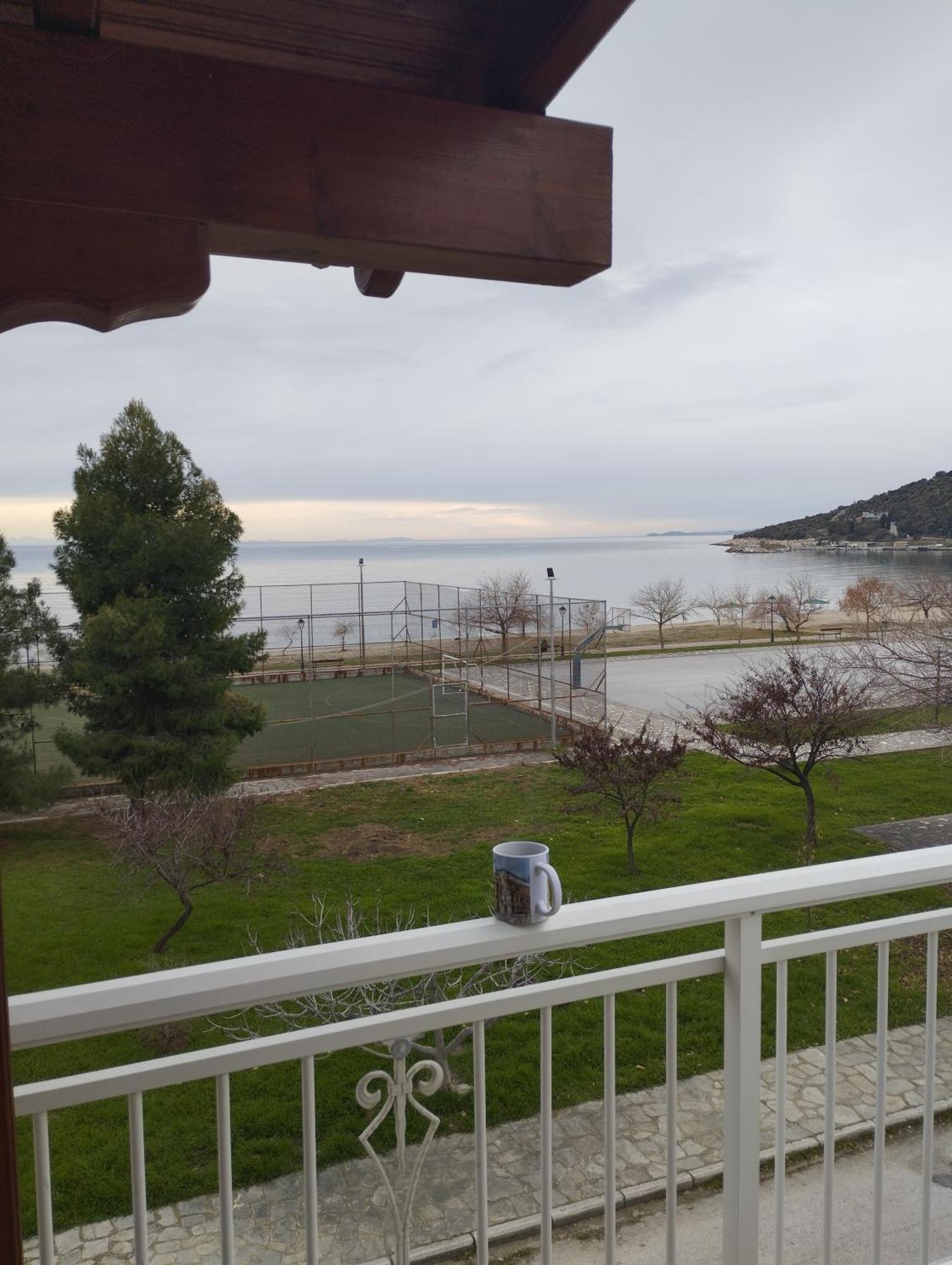 Aegean View Seaside Apartment カヴァラ エクステリア 写真